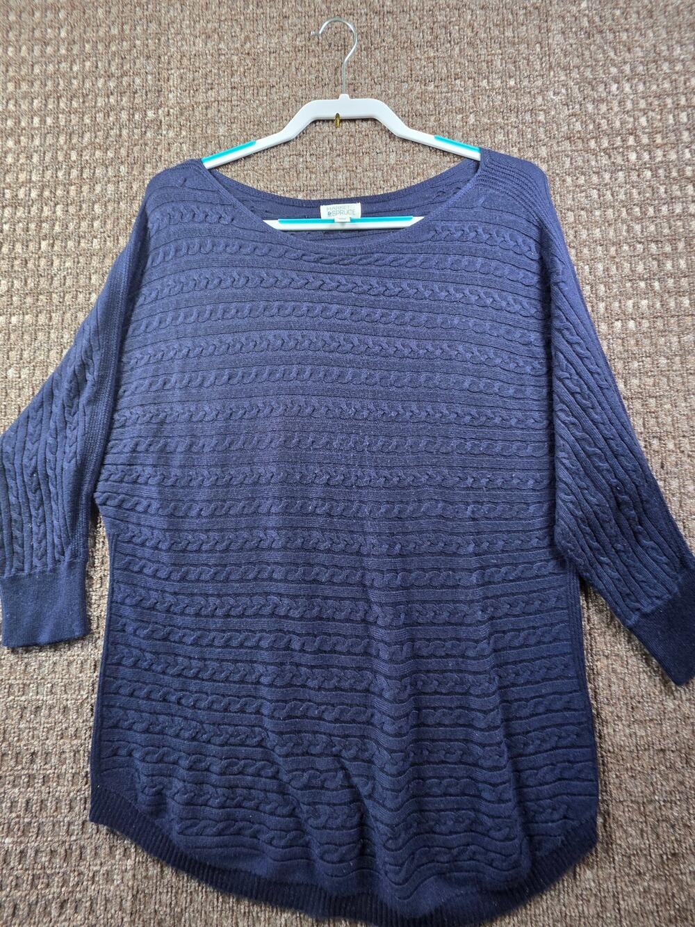 Women's blue cable-knit dolma-sleeve pullover sweater Size Large